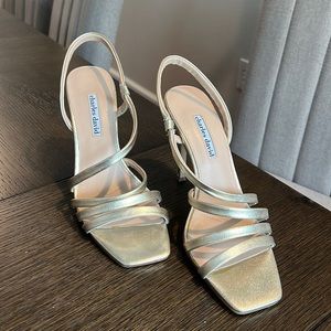 Charles David Gold Wedding Heels (NEW, never worn)